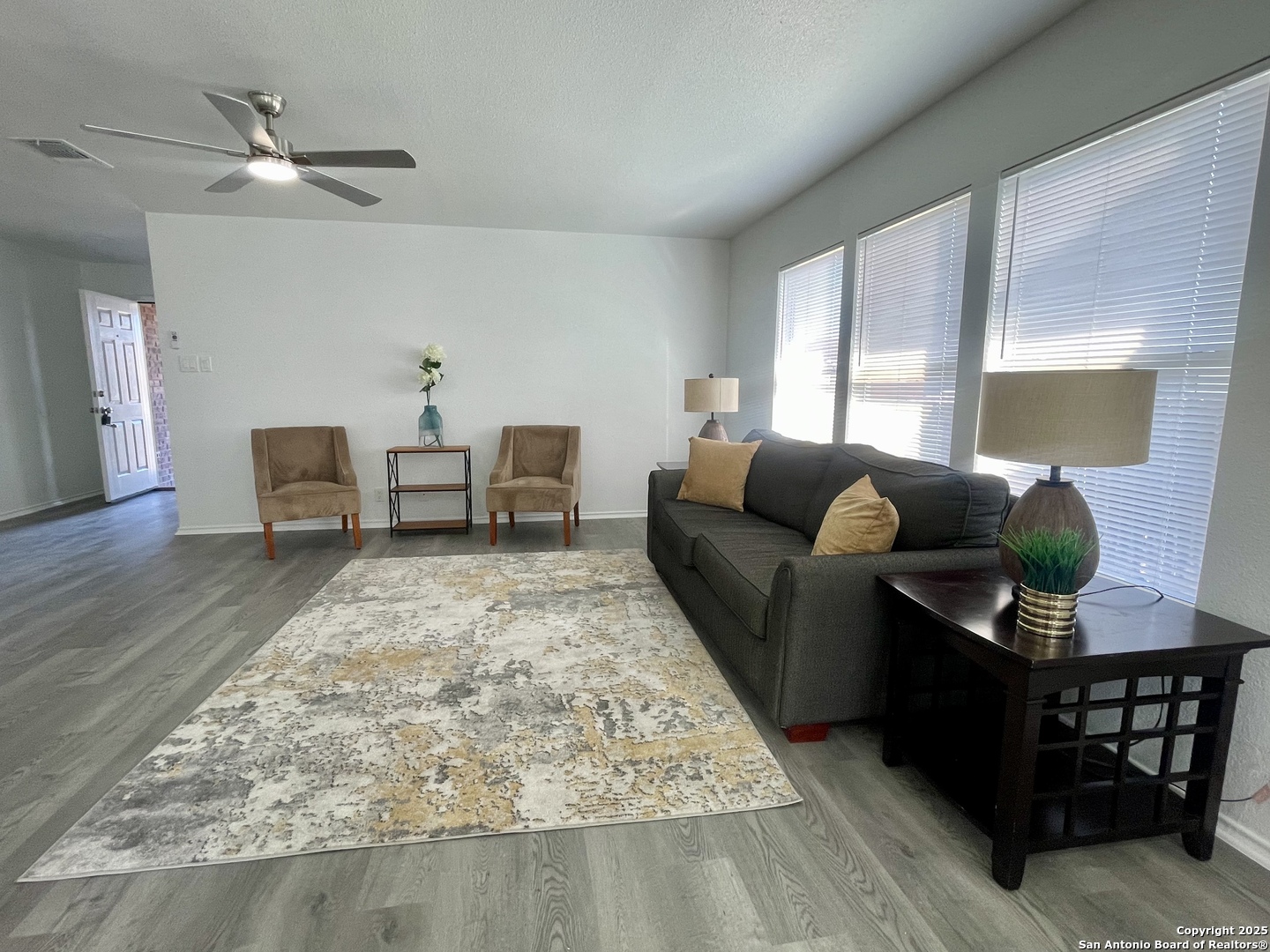6702 Mountain Asia San Antonio TX 78233
