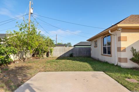 898 Chapman Street San Benito TX 78586