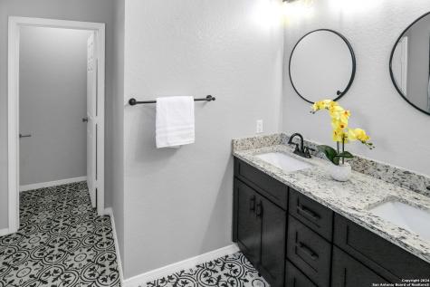 1416 Skyline Hills Canyon Lake TX 78133