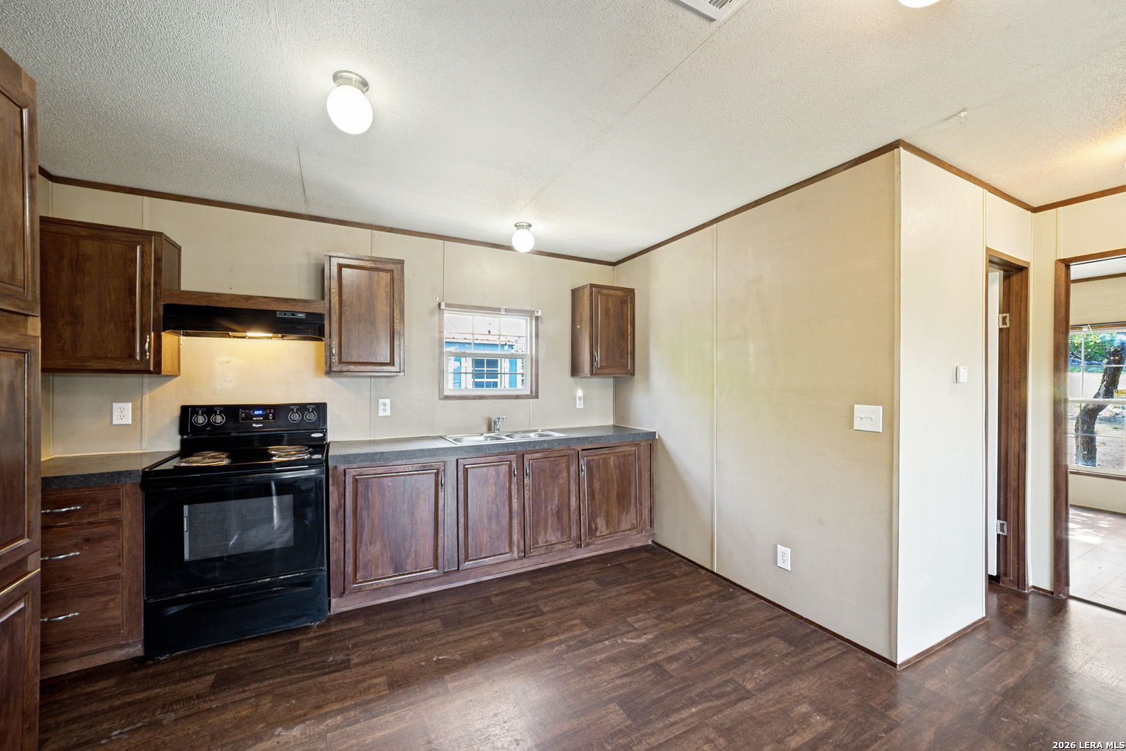 324 29th Street E Lakehills TX 78063