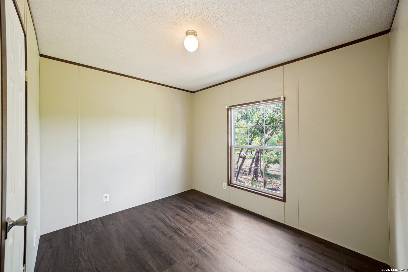324 29th Street E Lakehills TX 78063