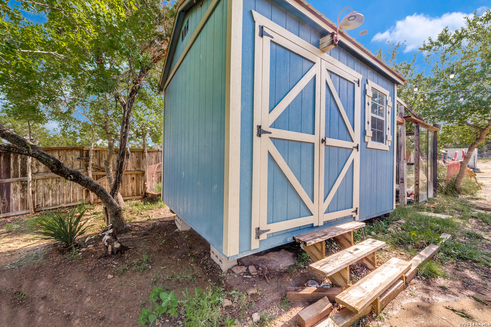 324 29th Street E Lakehills TX 78063