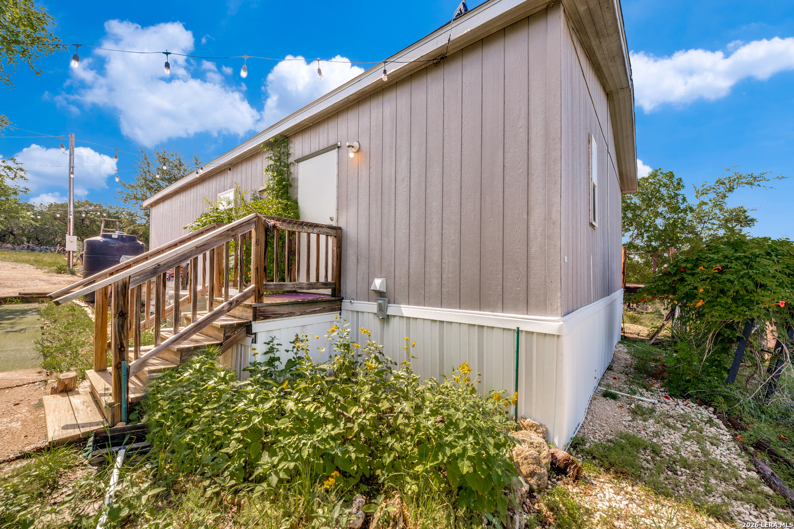 324 29th Street E Lakehills TX 78063