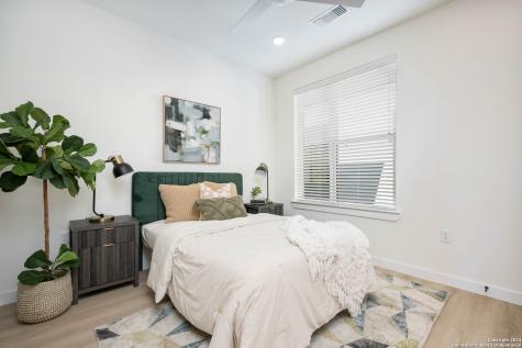 719 E Locust Street San Antonio TX 78212
