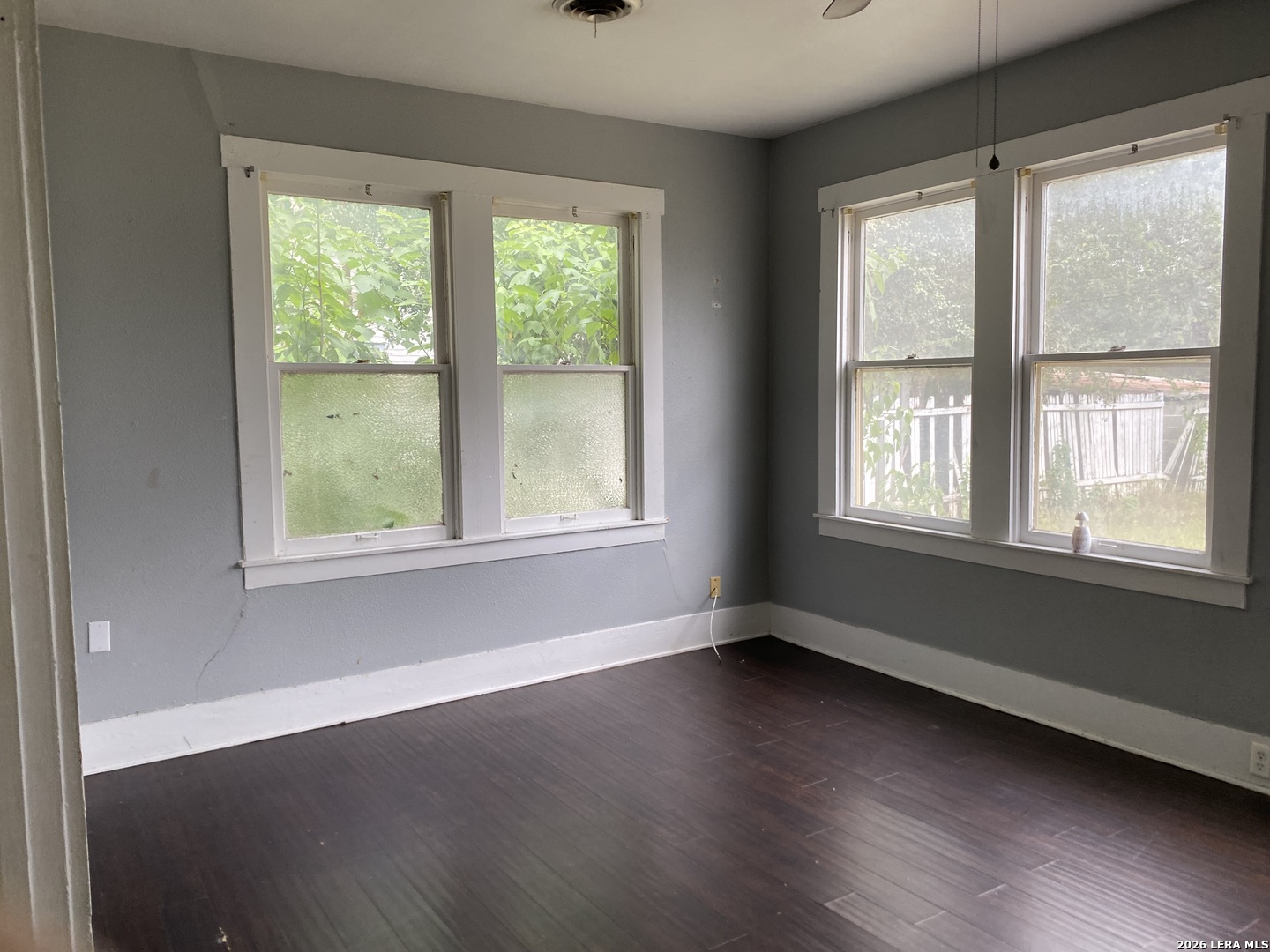 311 W Garden Uvalde TX 78801