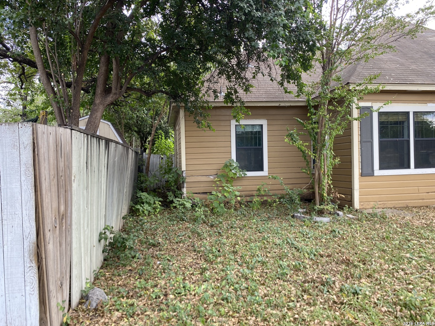 311 W Garden Uvalde TX 78801