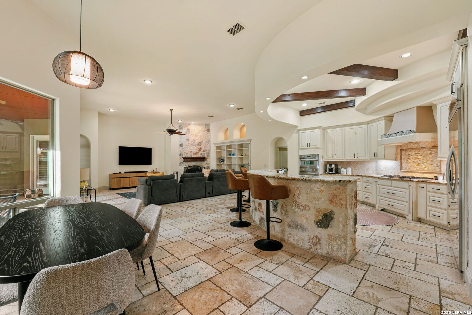 8813 Jodhpur Boerne TX 78015