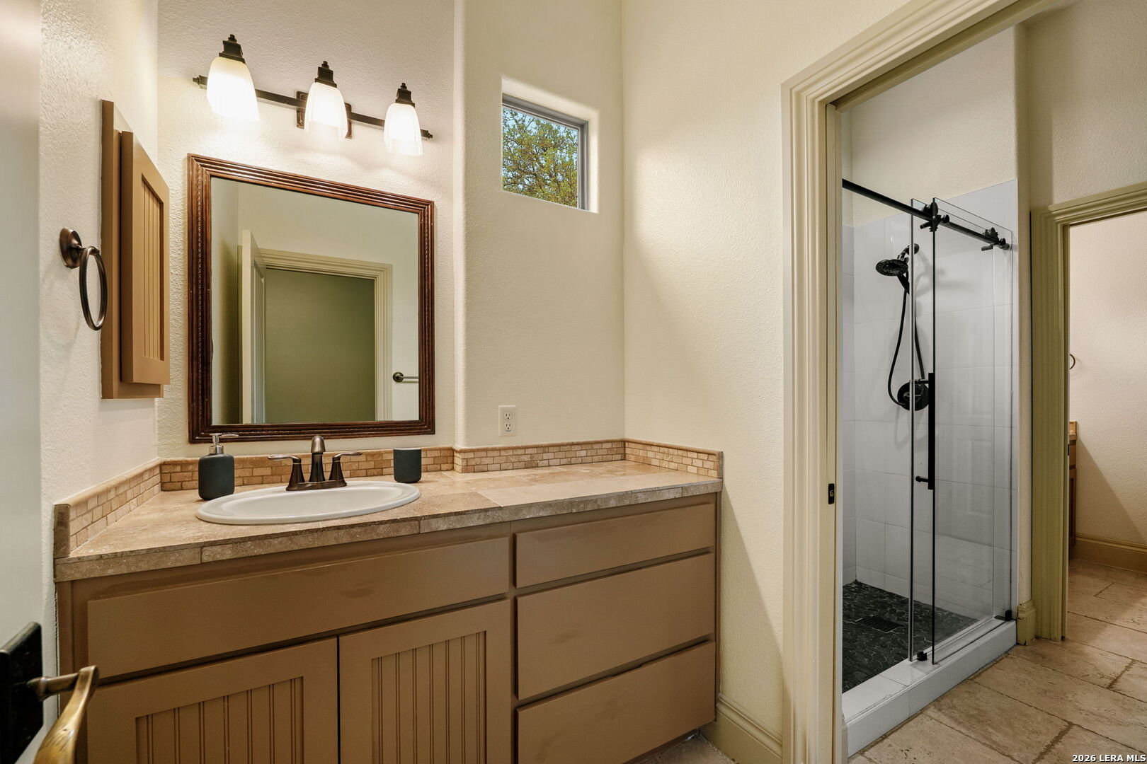 8813 Jodhpur Boerne TX 78015