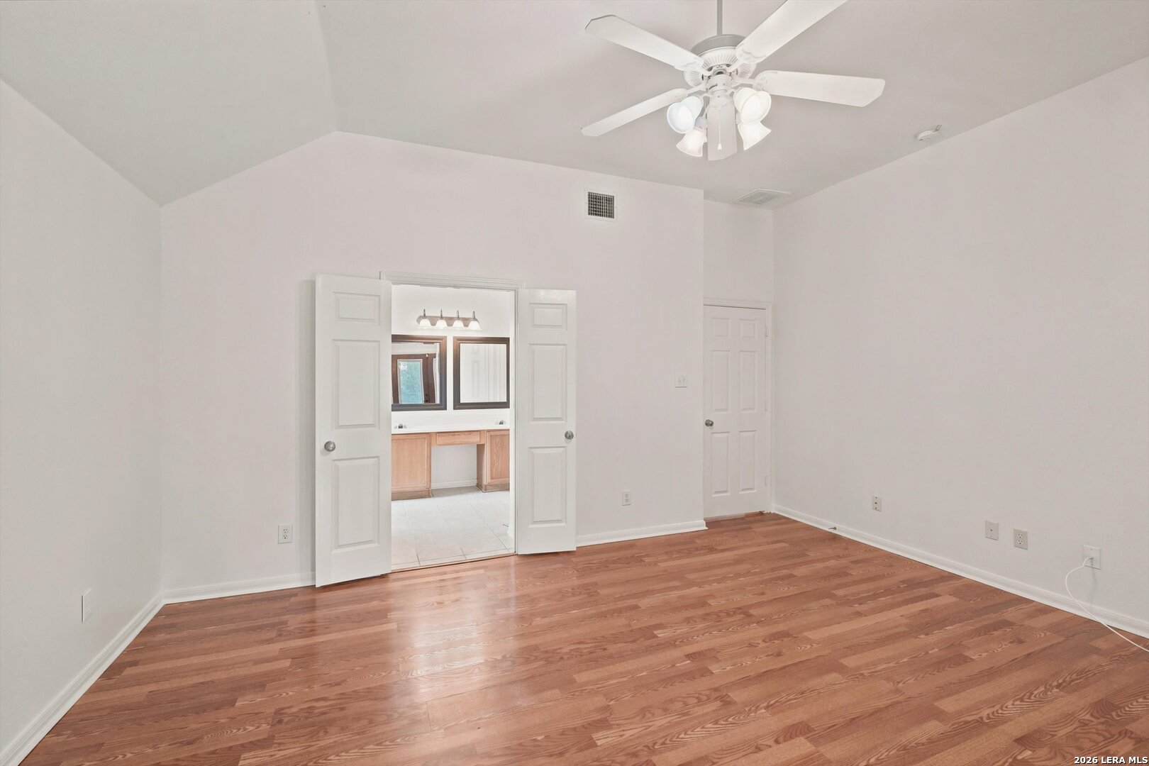 8803 Verde Oaks Universal City TX 78148