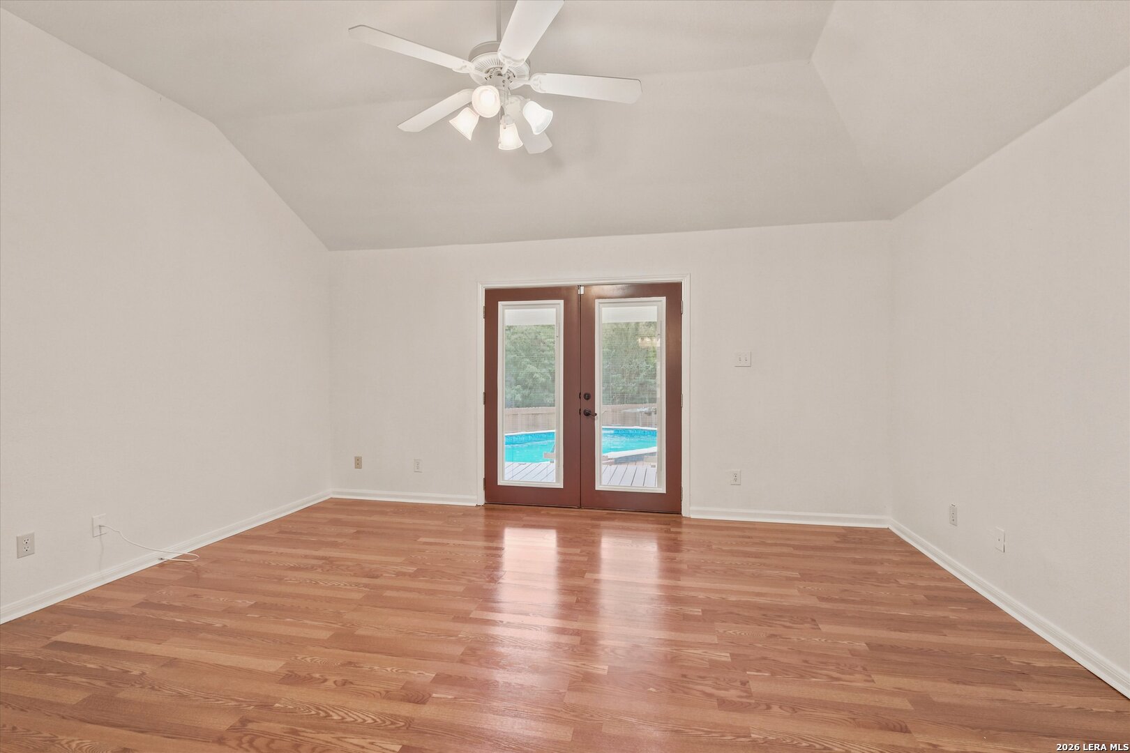 8803 Verde Oaks Universal City TX 78148