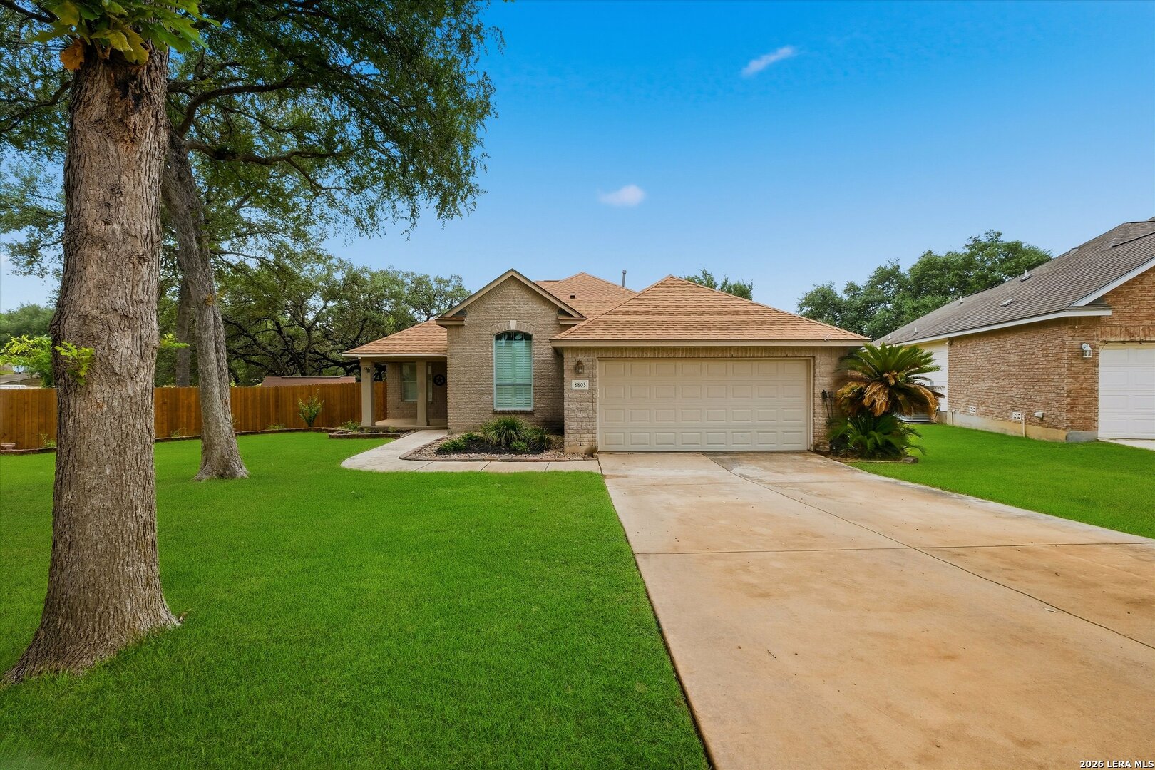 8803 Verde Oaks Universal City TX 78148