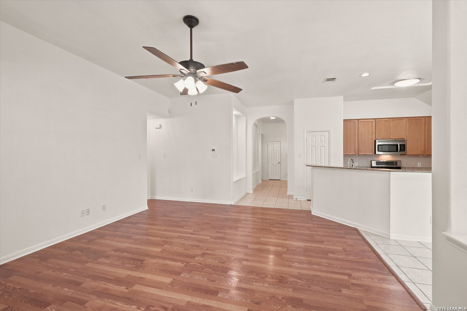 8803 Verde Oaks Universal City TX 78148