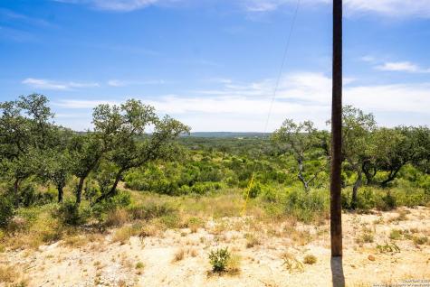 0 Grand Oaks Hondo TX 78861