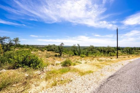 0 Grand Oaks Hondo TX 78861