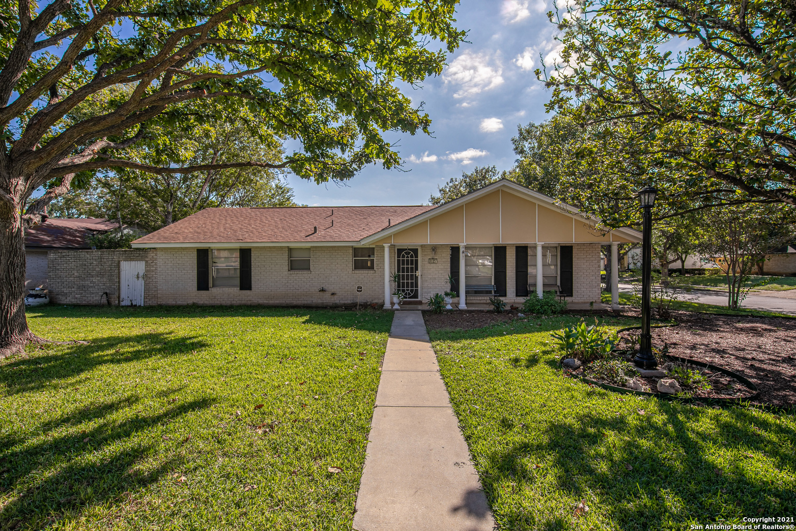3127 War Arrow San Antonio TX 78238
