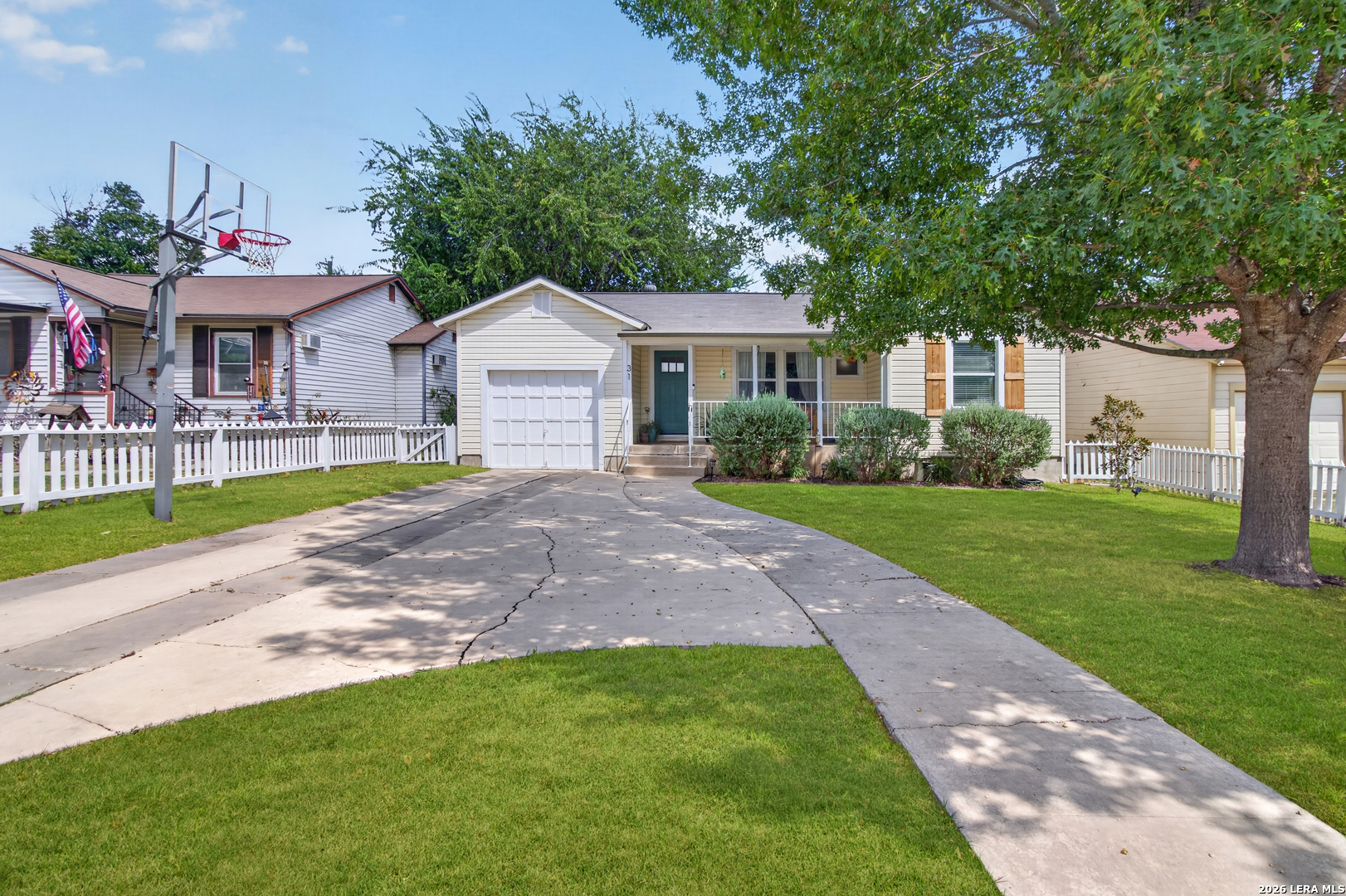 31 Cromwell Drive San Antonio TX 78201