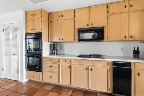 7609 N Songbird San Antonio TX 78229