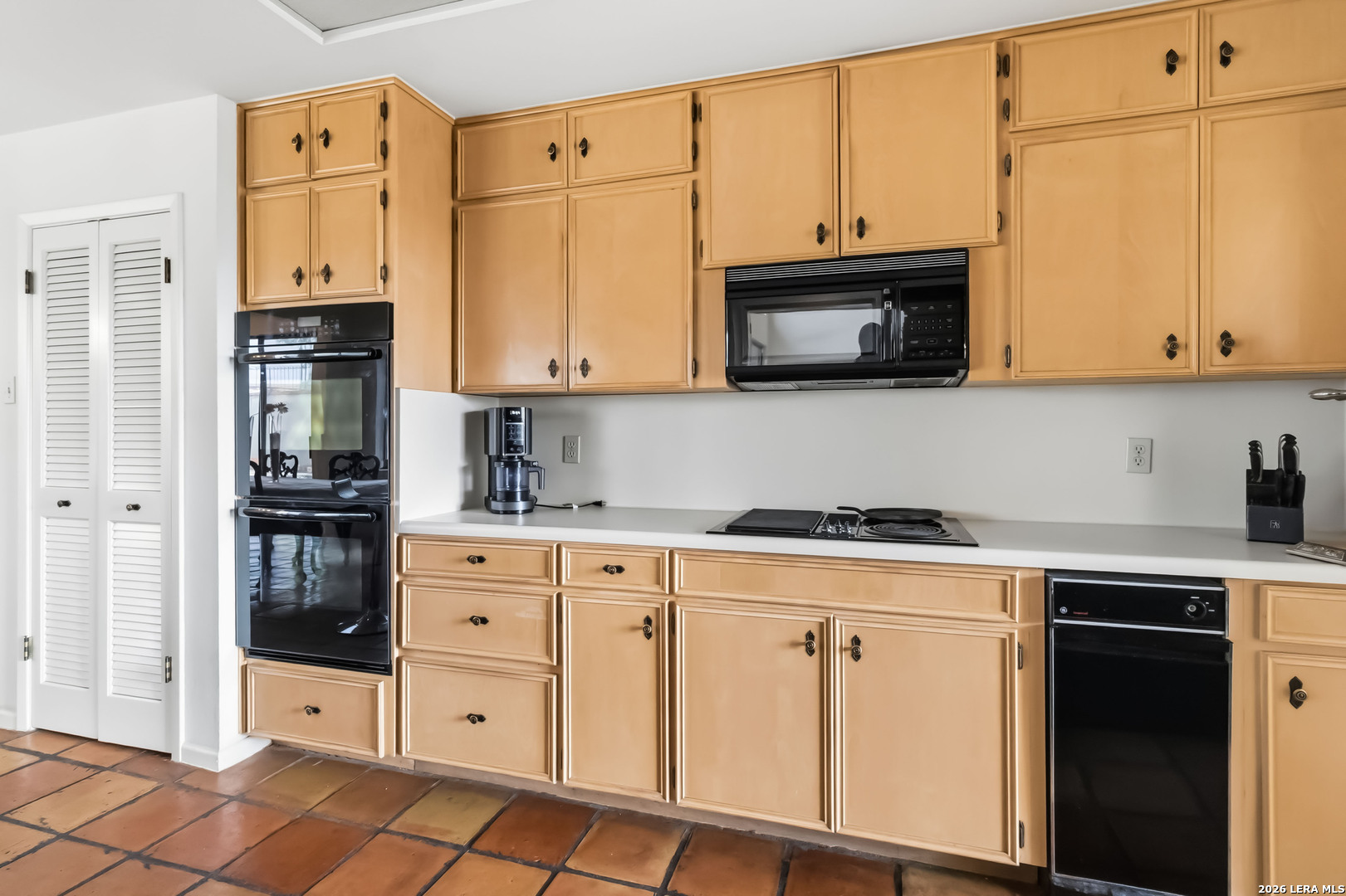 7609 N Songbird San Antonio TX 78229