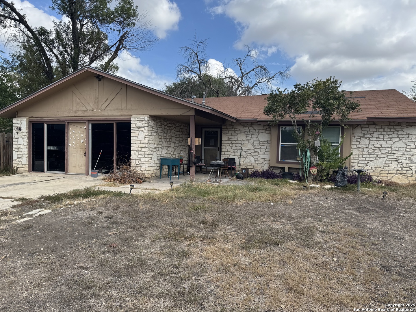 2102 Cross Key San Antonio TX 78245