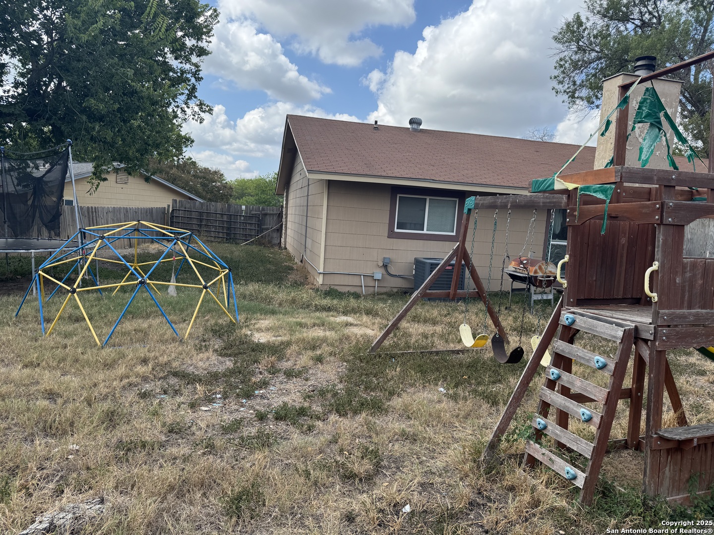 2102 Cross Key San Antonio TX 78245