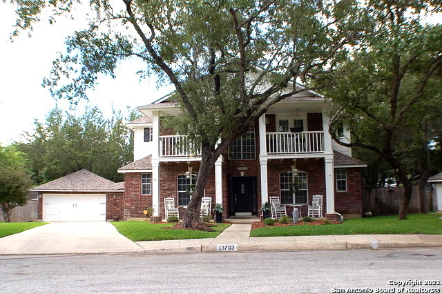 13703 Ridge Farm San Antonio TX 78230