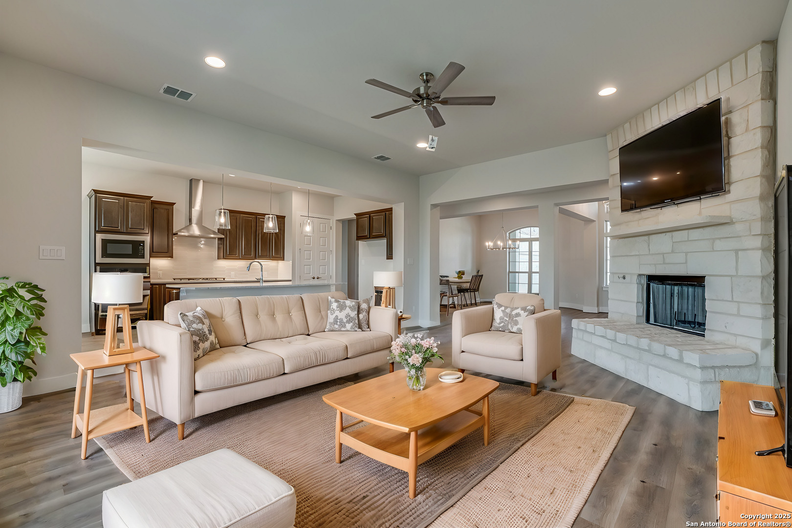 5014 Estates Oak Way San Antonio TX 78263