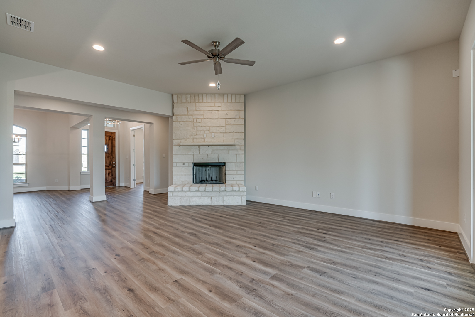 5014 Estates Oak Way San Antonio TX 78263