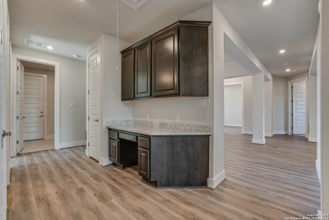 5014 Estates Oak Way San Antonio TX 78263