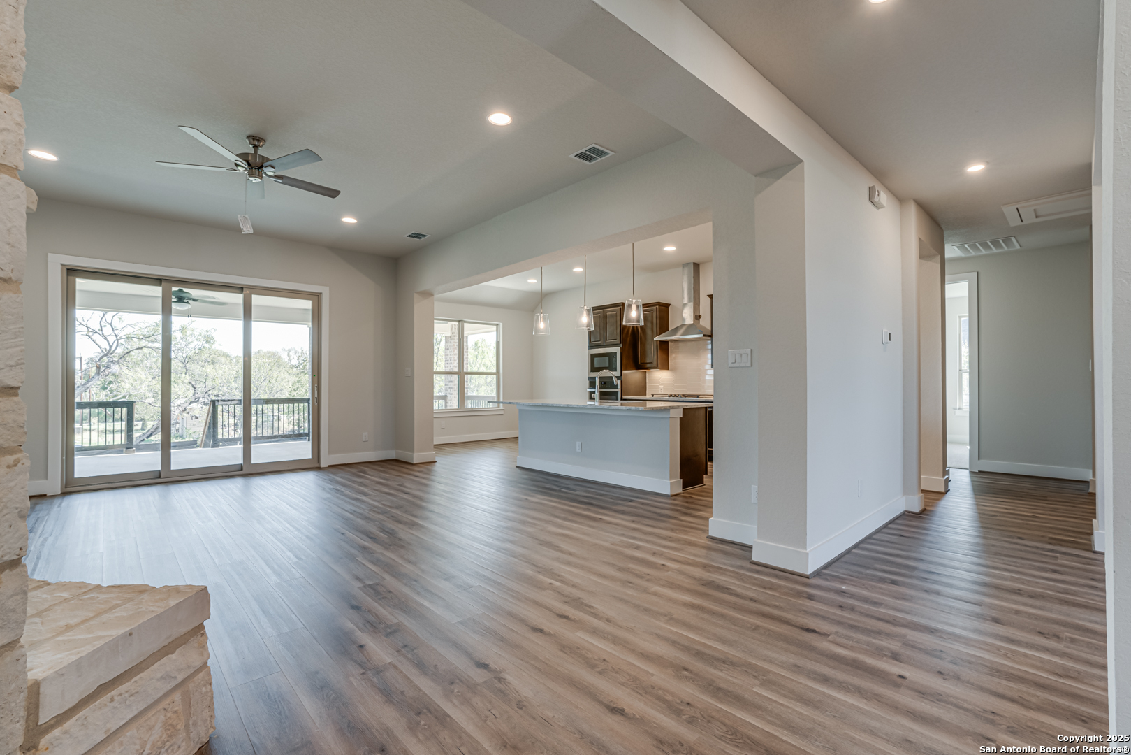 5014 Estates Oak Way San Antonio TX 78263
