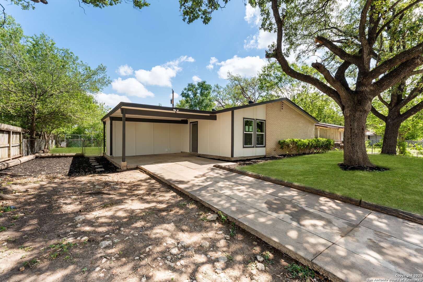 4119 Tamarak Drive San Antonio TX 78220