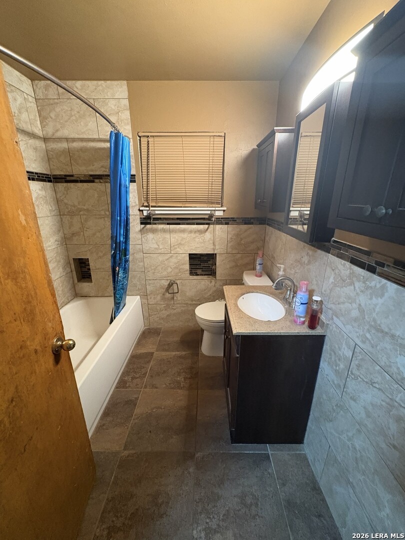 419 Upland Road San Antonio TX 78220