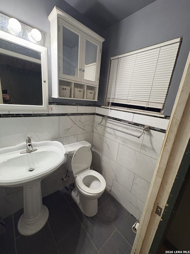 419 Upland Road San Antonio TX 78220