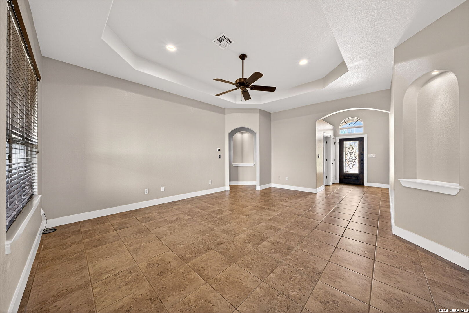 1835 Lost Trail Pleasanton TX 78064