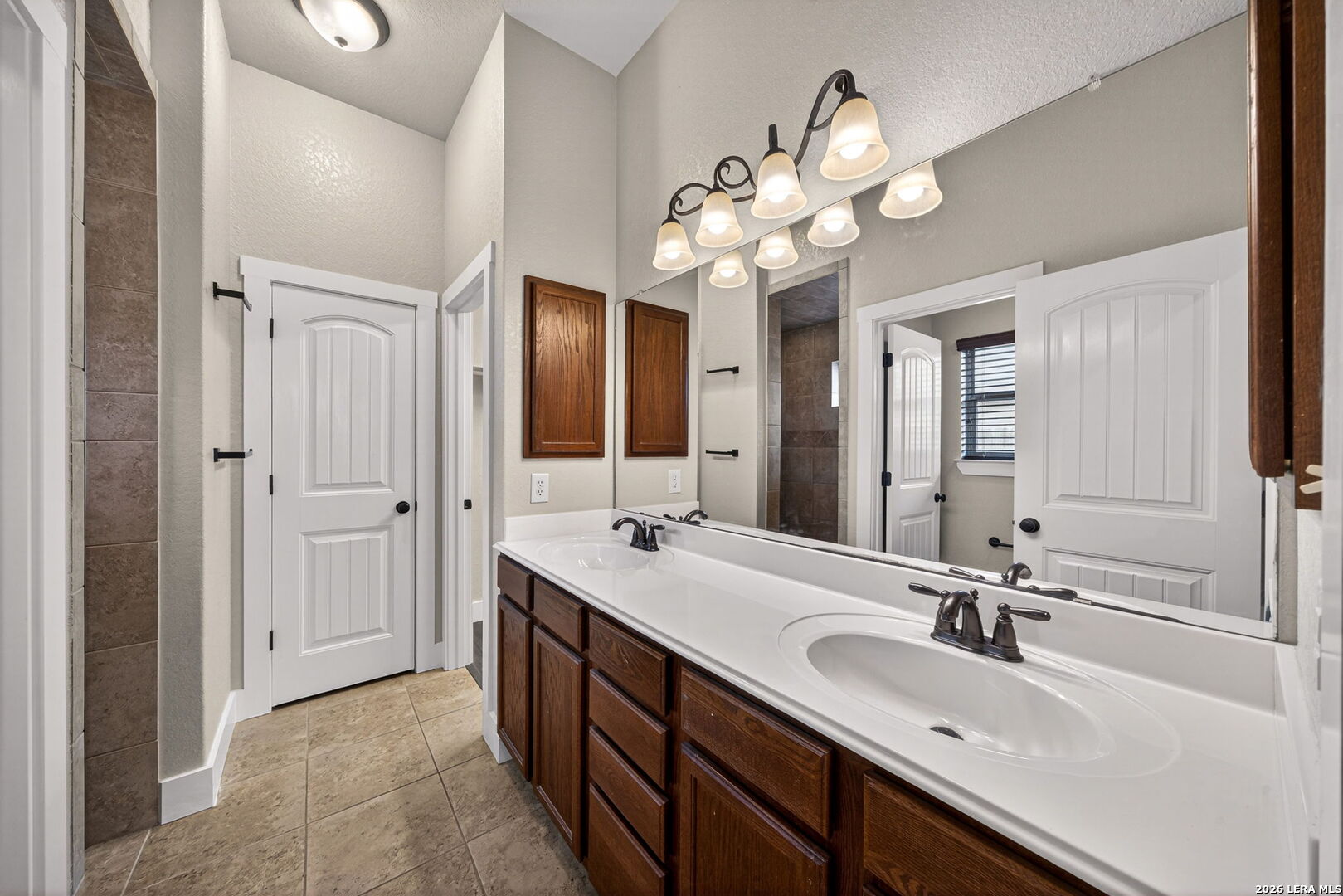 1835 Lost Trail Pleasanton TX 78064