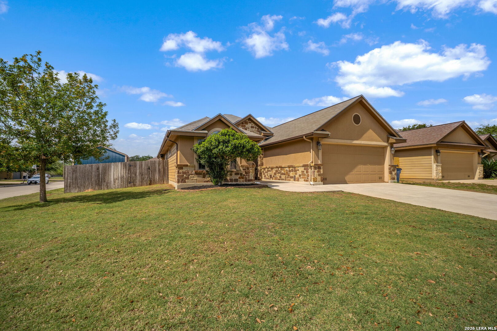 1835 Lost Trail Pleasanton TX 78064