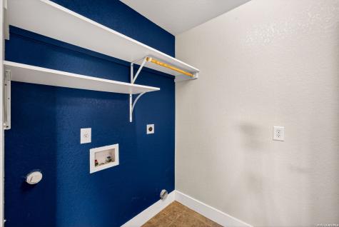 1835 Lost Trail Pleasanton TX 78064