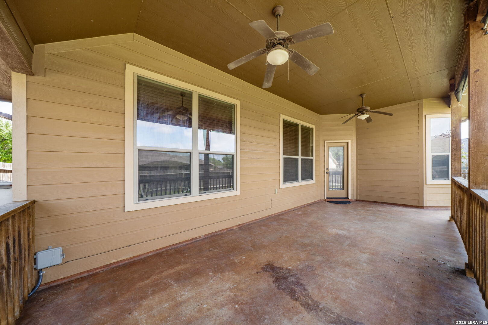 1835 Lost Trail Pleasanton TX 78064