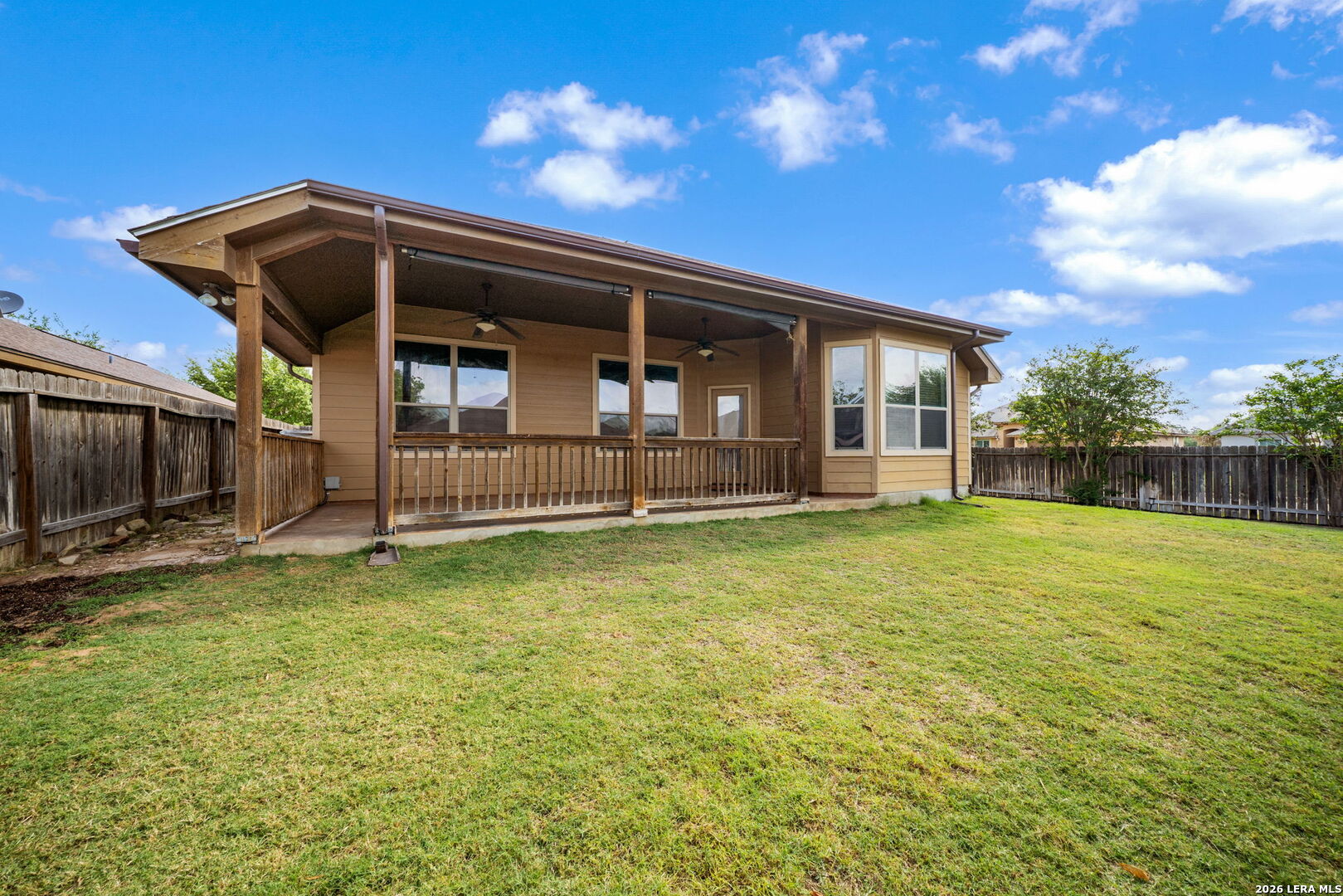 1835 Lost Trail Pleasanton TX 78064