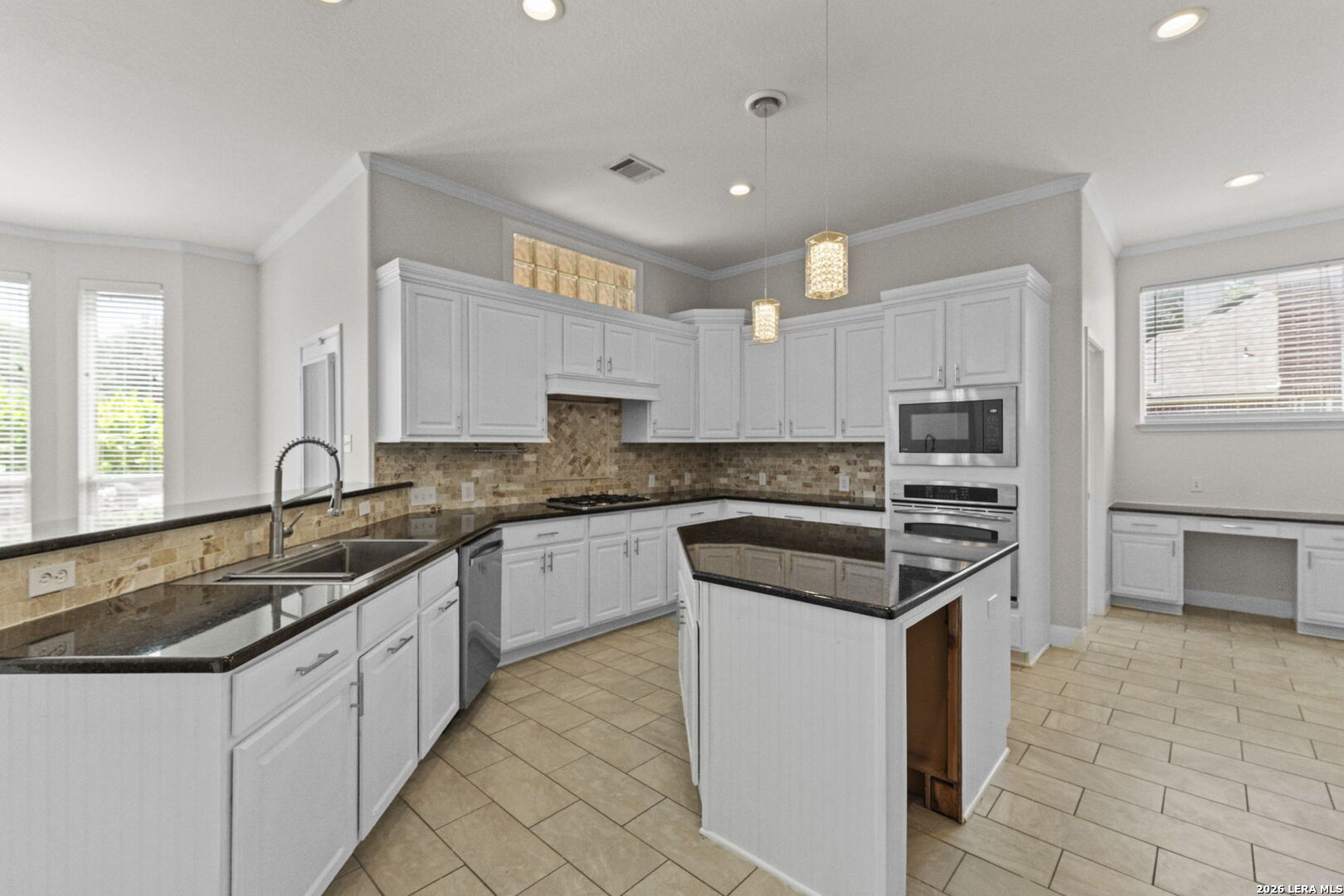 38 Sable Valley San Antonio TX 78258