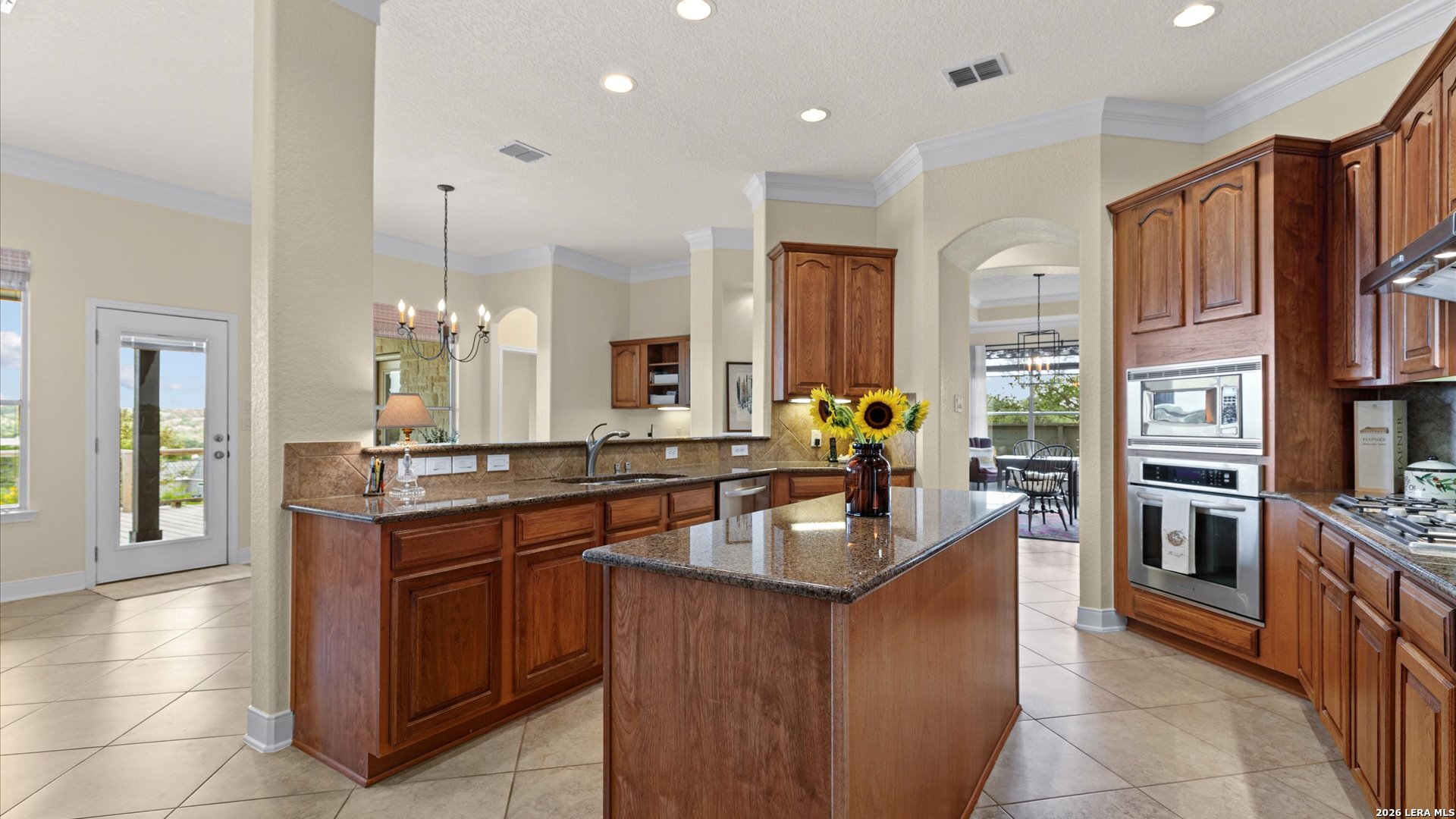 216 Lone Mountain New Braunfels TX 78132