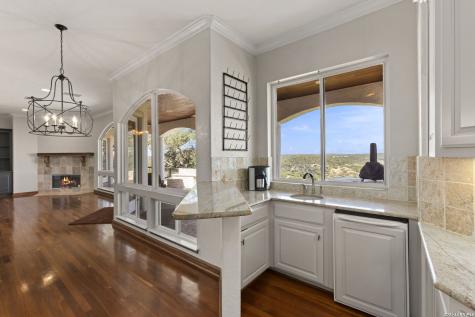 436 Paradise Point Boerne TX 78006
