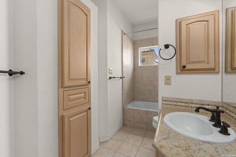 436 Paradise Point Boerne TX 78006