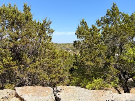 124 Calhoon Canyon Lake TX 78133