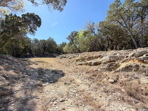 124 Calhoon Canyon Lake TX 78133
