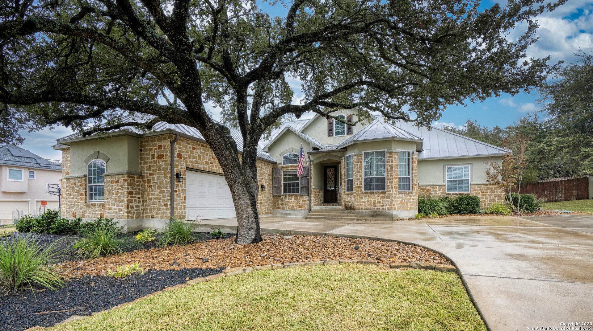 8141 Colonial Woods Boerne TX 78015