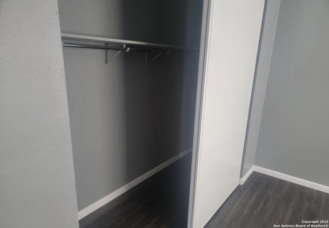 1127 Arrowhead San Antonio TX 78245