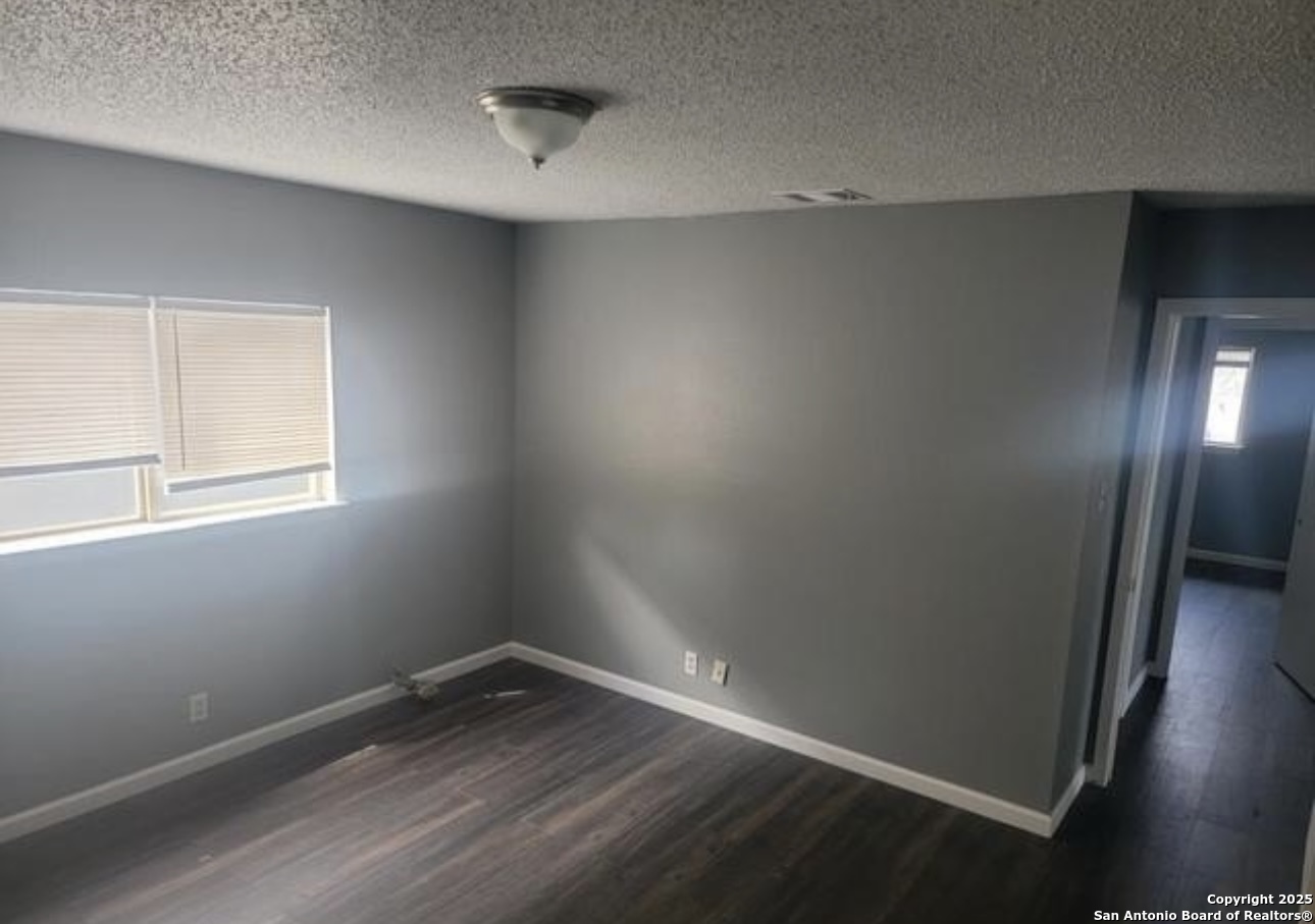 1127 Arrowhead San Antonio TX 78245