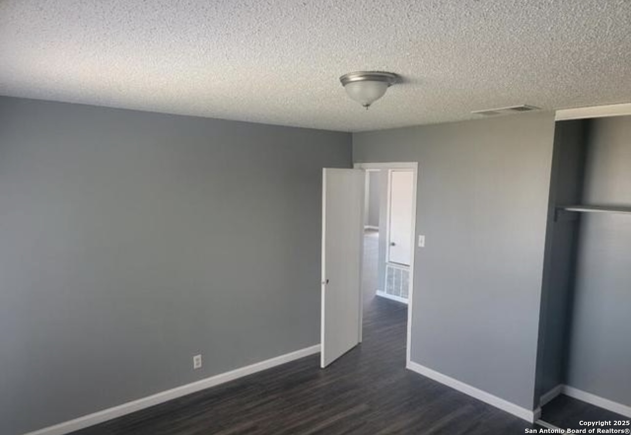 1127 Arrowhead San Antonio TX 78245