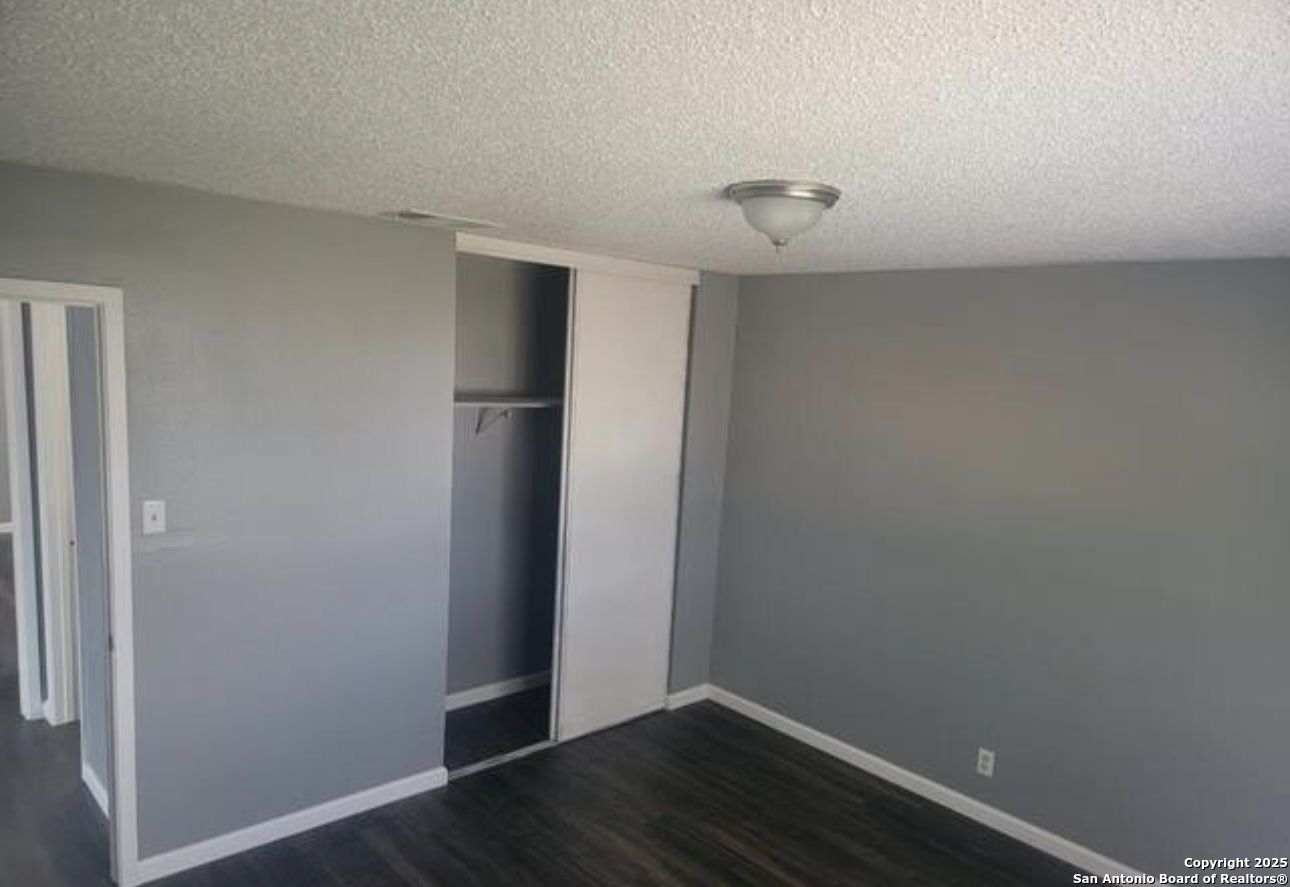 1127 Arrowhead San Antonio TX 78245