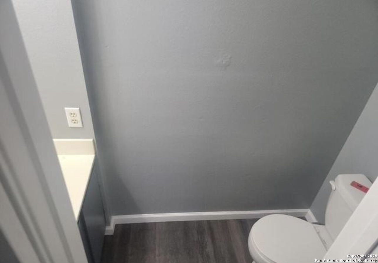 1127 Arrowhead San Antonio TX 78245
